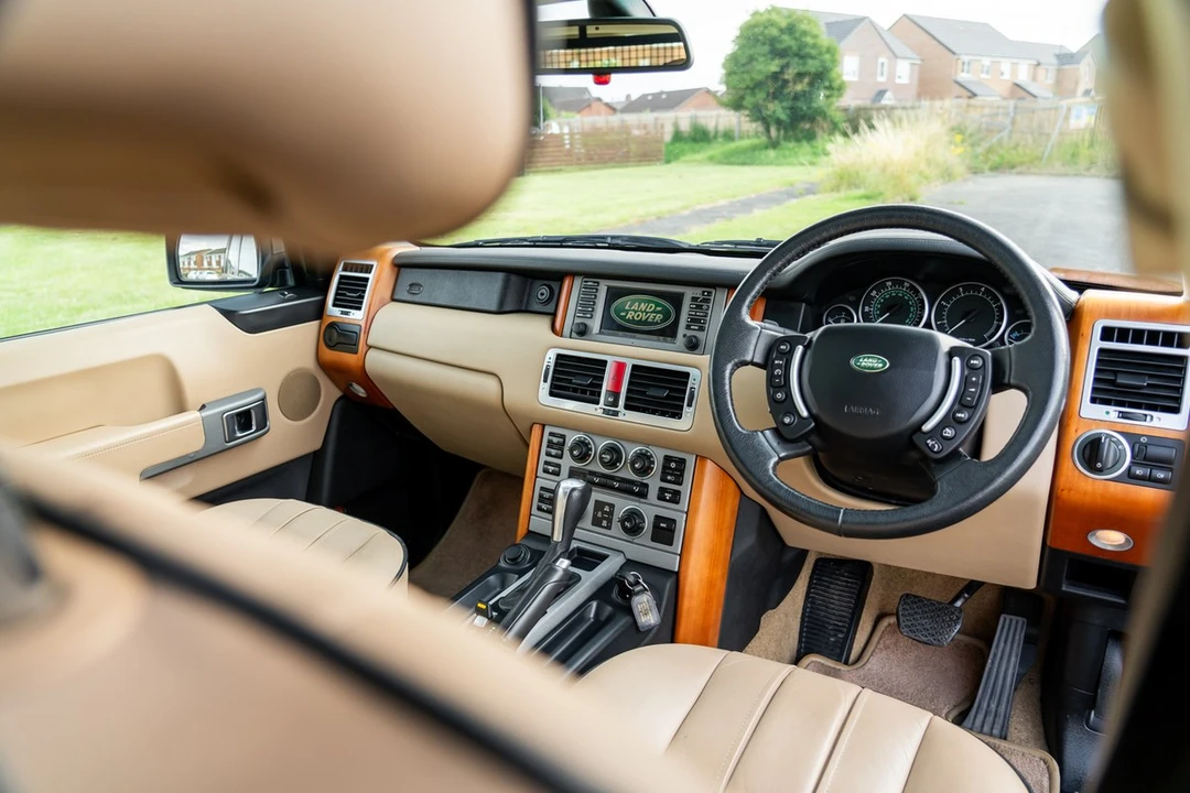 2002 Land Rover Range Rover L322 - Image 23 of 30