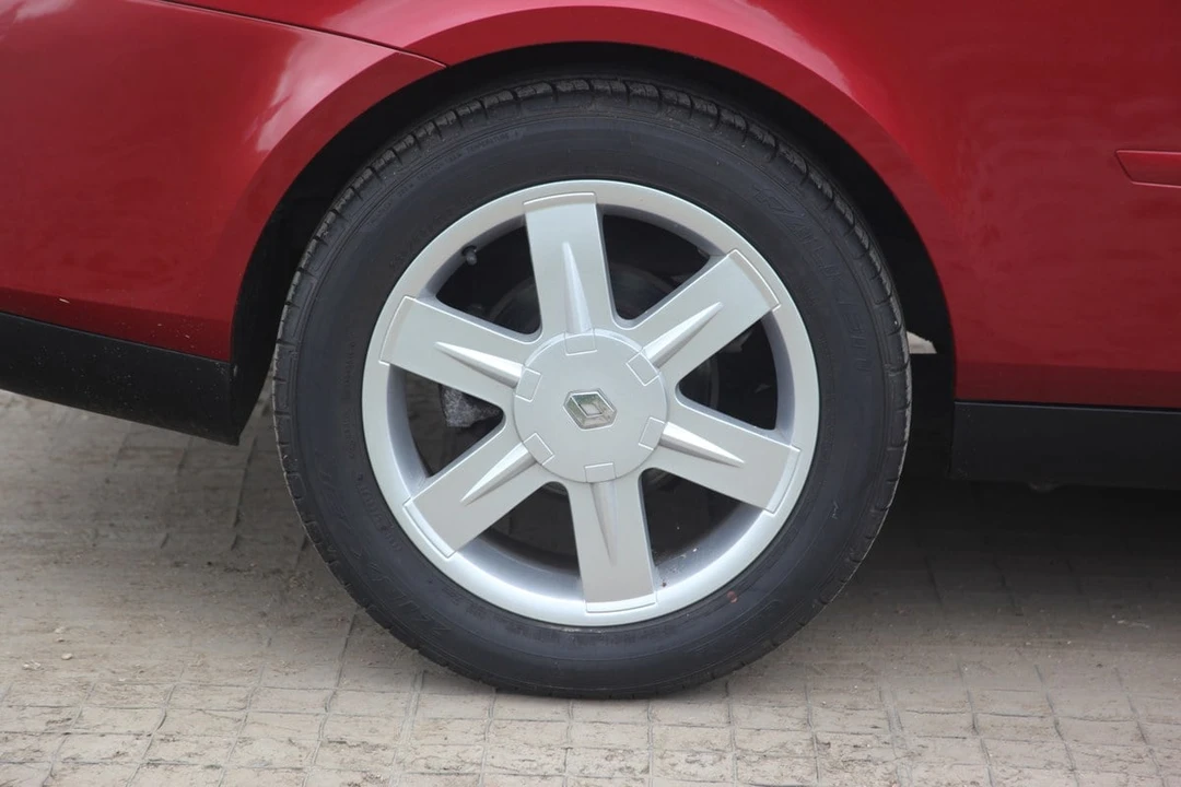 2002 Renault - Image 23 of 30