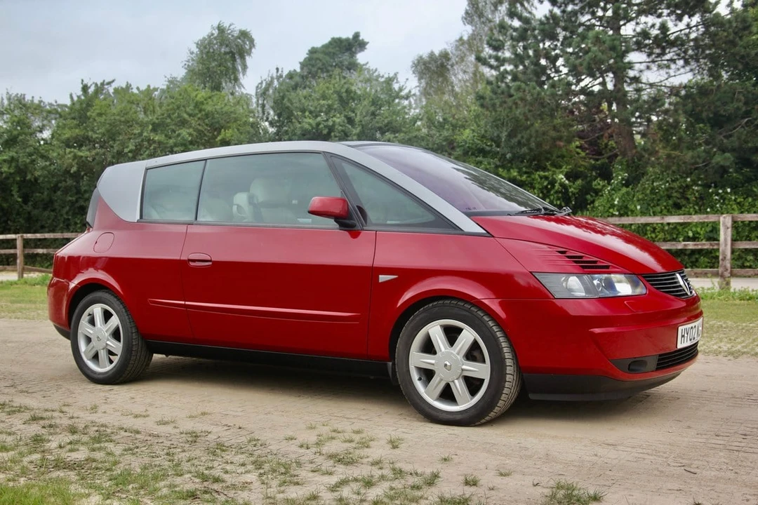 2002 Renault - Image 21 of 30