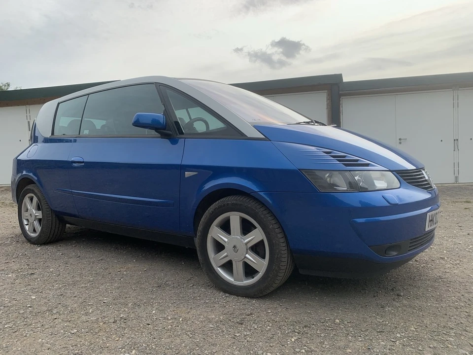 2002 Renault - Image 5 of 30