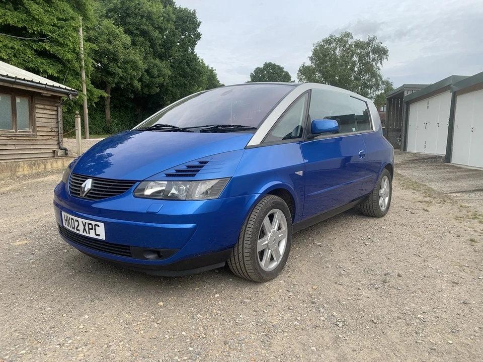 2002 Renault - Image 3 of 30
