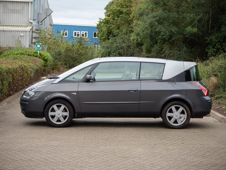 2002 Renault - Image 7 of 30