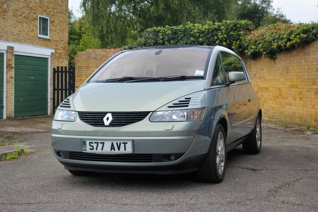 2002 Renault - Image 15 of 30