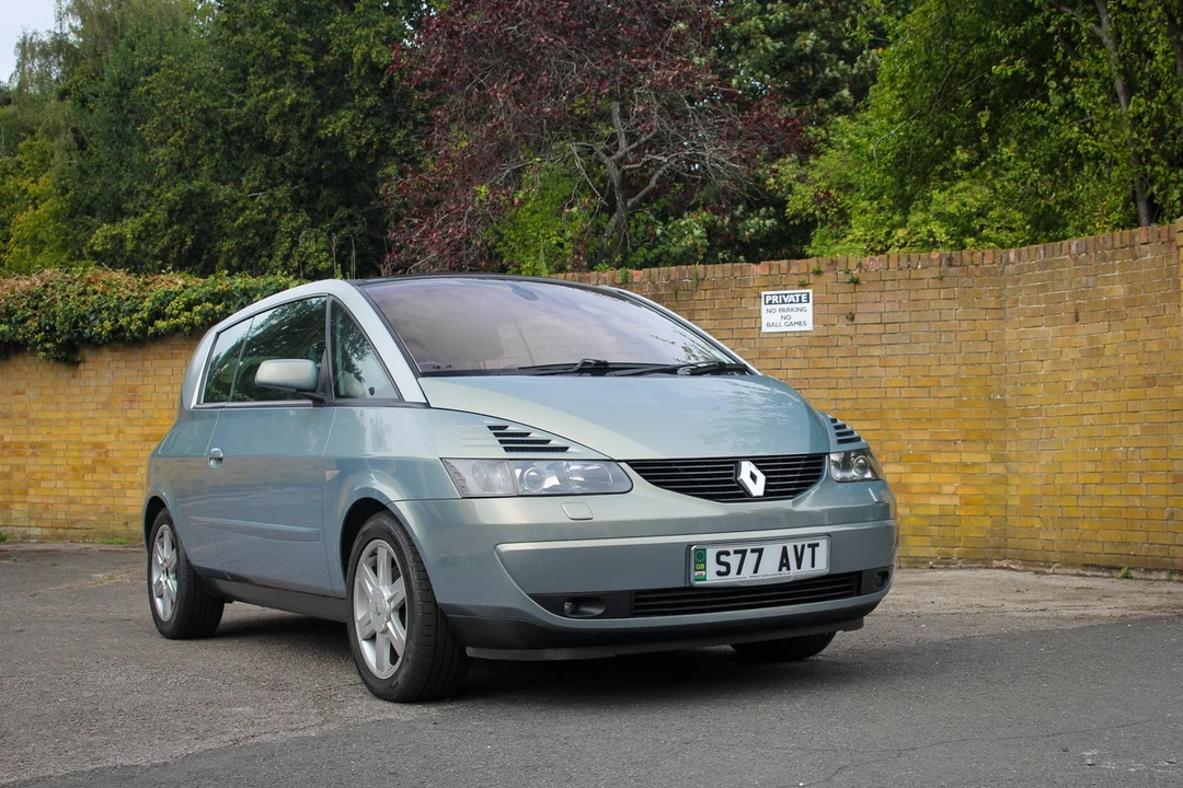 2002 Renault - Image 13 of 30
