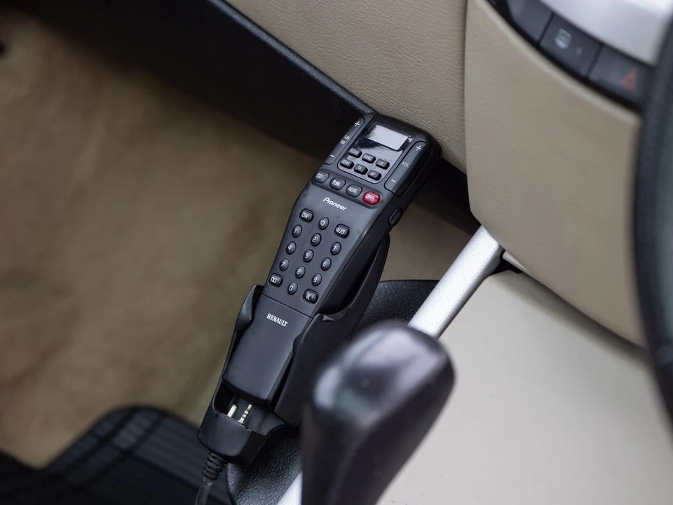2002 Renault - Image 27 of 30