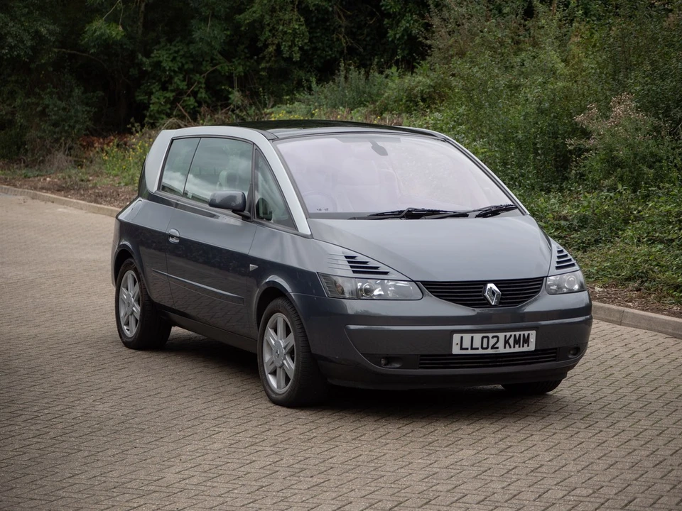 2002 Renault - Image 4 of 30