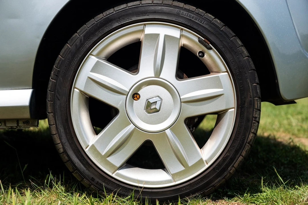 2002 Renault Clio 2nd Gen - Image 27 of 30