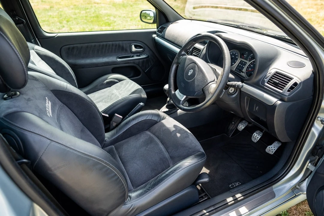 2002 Renault Clio 2nd Gen - Image 6 of 30
