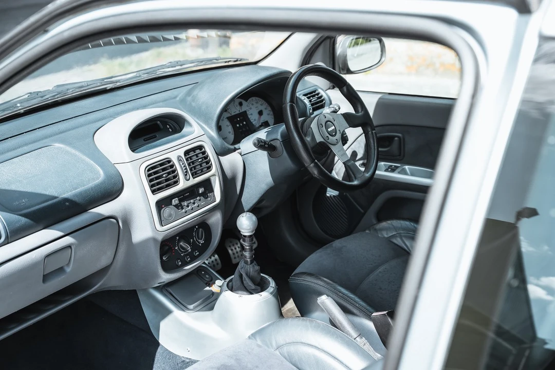 2001 Renault Clio 2nd Gen - Image 17 of 30