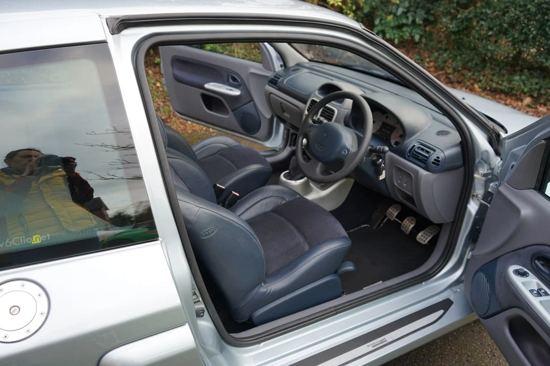 2002 Renault Clio 2nd Gen - Image 8 of 22