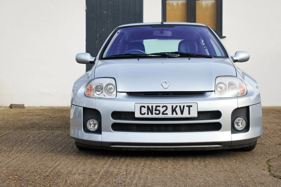 2002 Renault Clio 2nd Gen - Image 10 of 30