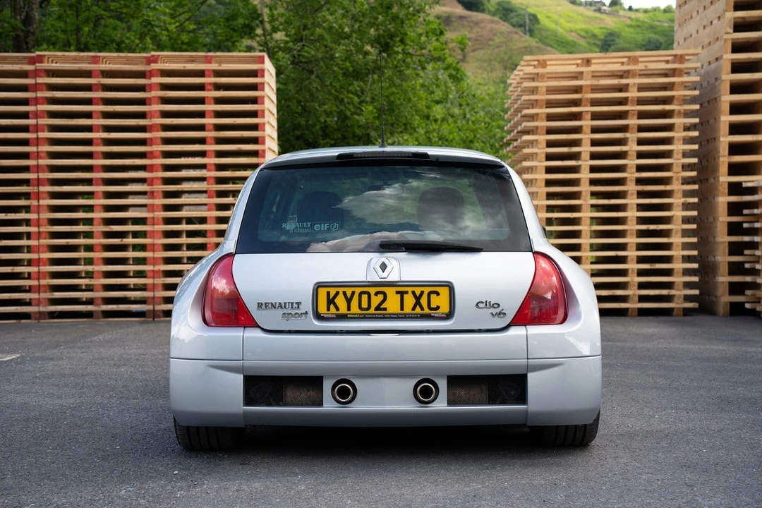 2002 Renault Clio 2nd Gen - Image 15 of 30