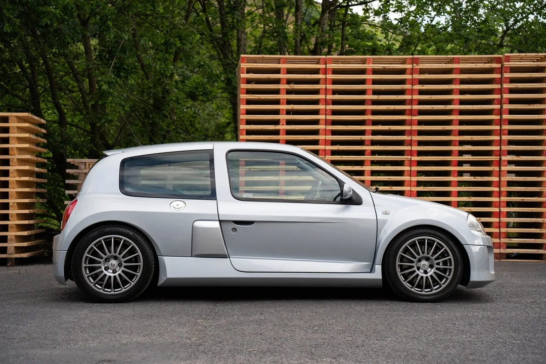 2002 Renault Clio 2nd Gen - Image 8 of 30