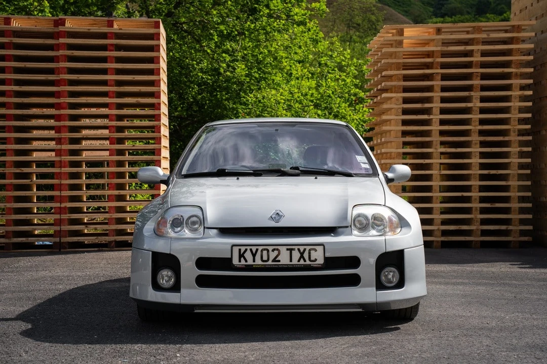 2002 Renault Clio 2nd Gen - Image 11 of 30