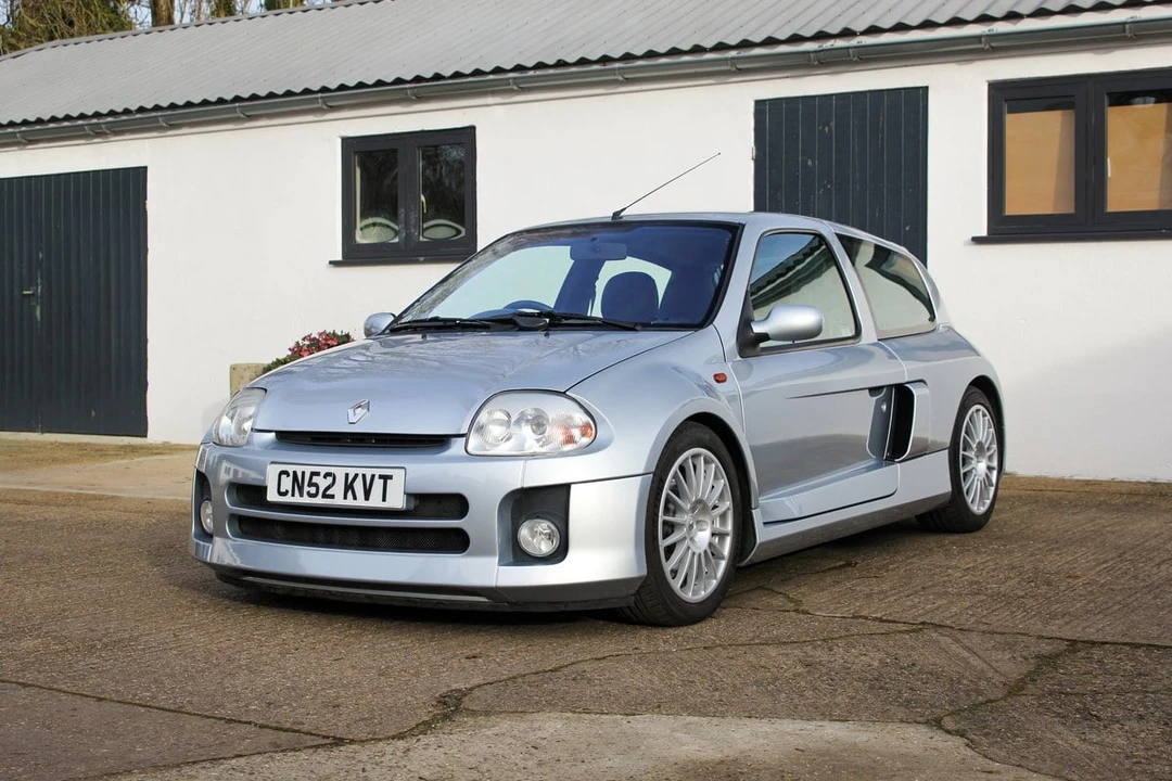 2002 Renault Clio 2nd Gen - Image 12 of 30