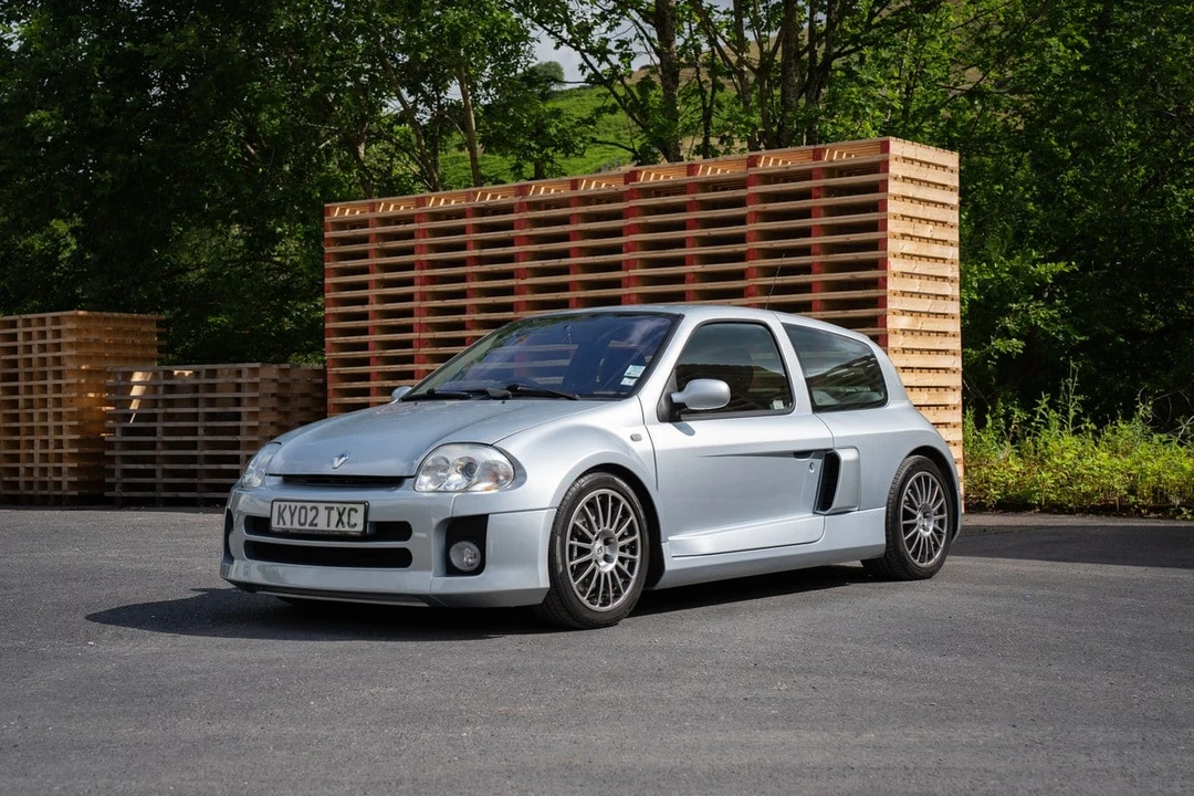 2002 Renault Clio 2nd Gen - Image 2 of 30