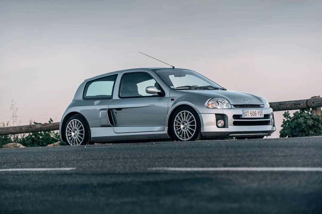 2002 Renault Clio 2nd Gen - Image 2 of 31