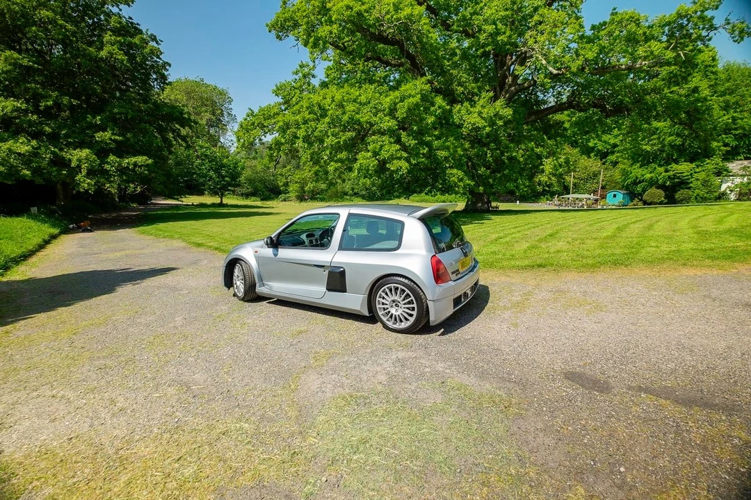 2002 Renault Clio 2nd Gen - Image 15 of 30