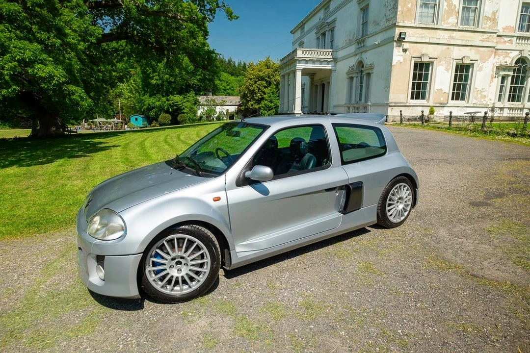 2002 Renault Clio 2nd Gen - Image 13 of 30