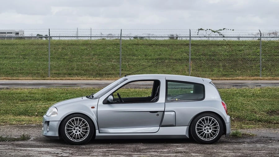 2002 Renault Clio 2nd Gen - Image 2 of 17