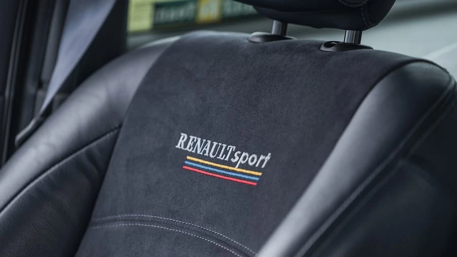 2002 Renault Clio 2nd Gen - Image 15 of 17