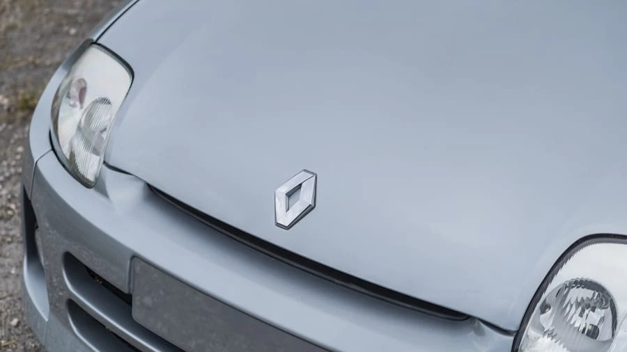 2002 Renault Clio 2nd Gen - Image 16 of 17