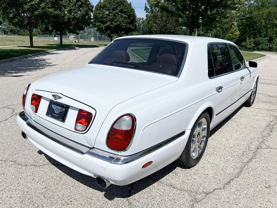 2002 Bentley Arnage - Image 10 of 21