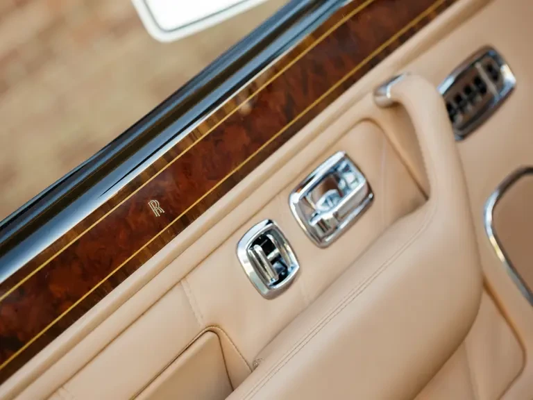 2002 Rolls-Royce Corniche Series V - Image 16 of 31