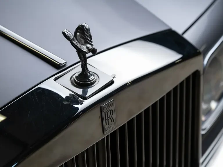 2002 Rolls-Royce Corniche Series V - Image 9 of 31