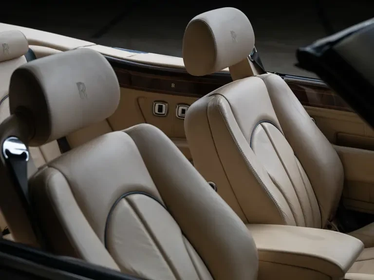 2002 Rolls-Royce Corniche Series V - Image 22 of 31