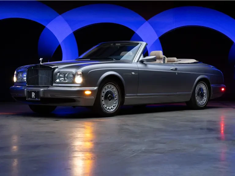 2002 Rolls-Royce Corniche Series V - Image 2 of 31