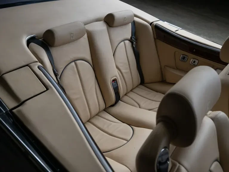 2002 Rolls-Royce Corniche Series V - Image 24 of 31