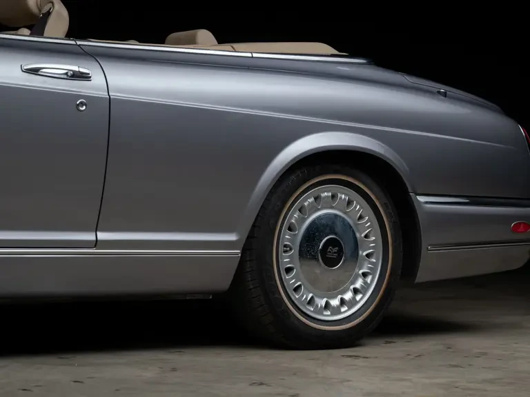 2002 Rolls-Royce Corniche Series V - Image 14 of 31