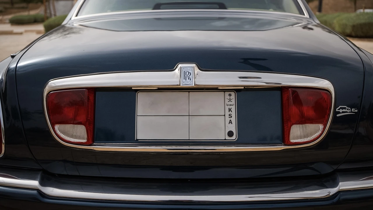 2002 Rolls-Royce Silver Seraph - Image 19 of 31