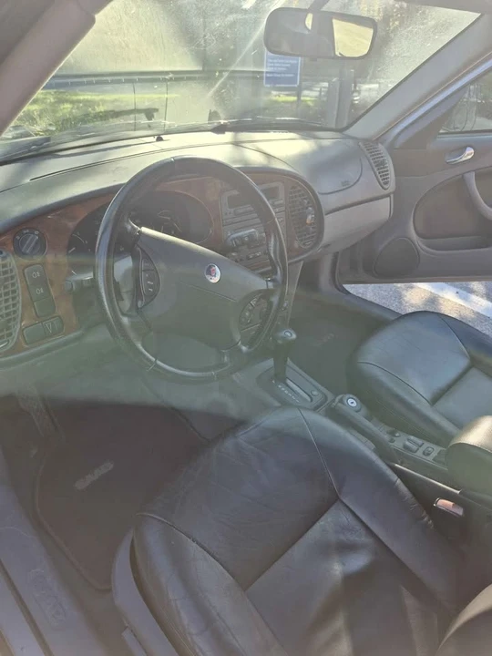 2002 Saab 9-3 1st Gen - Image 15 of 15