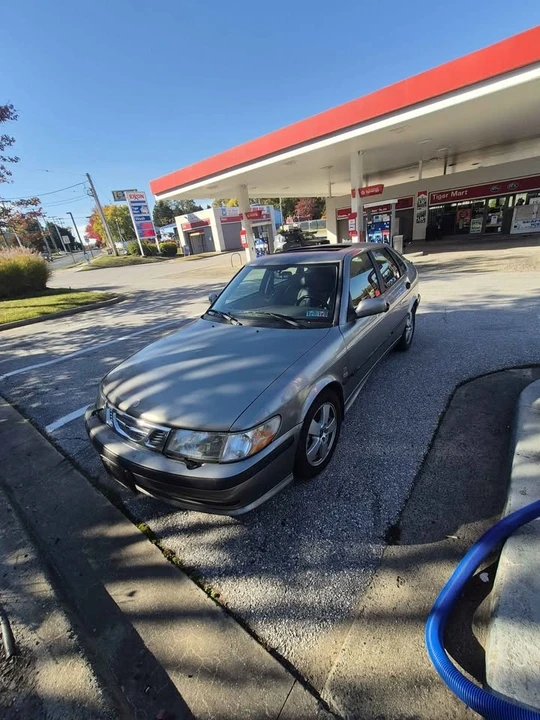 2002 Saab 9-3 1st Gen - Image 2 of 15