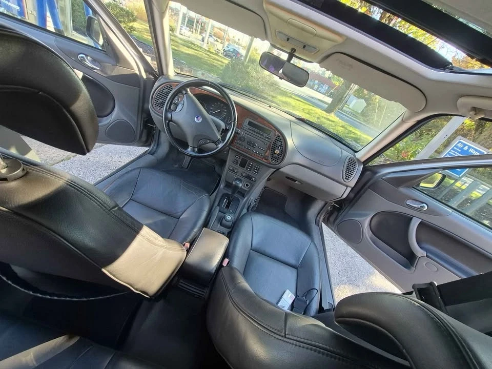 2002 Saab 9-3 1st Gen - Image 11 of 15