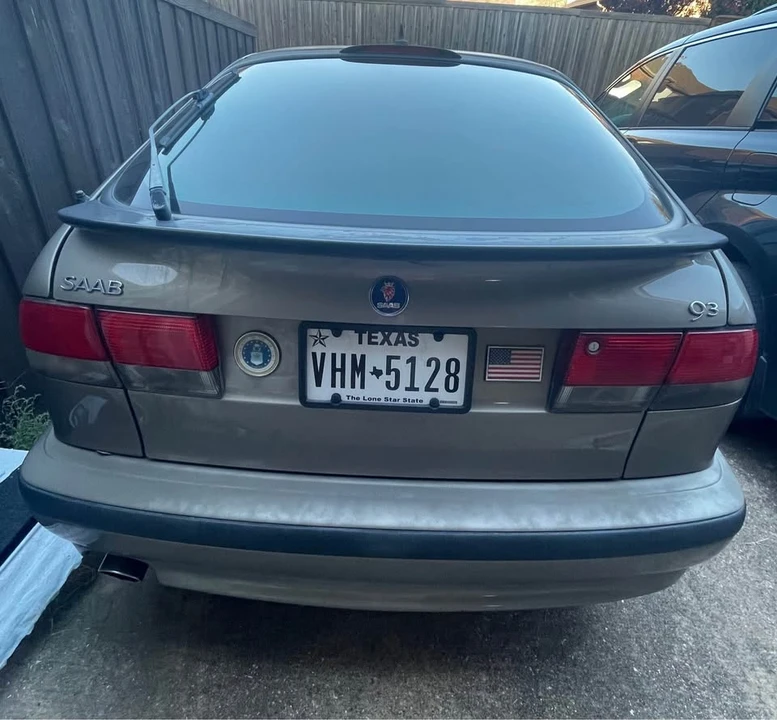 2002 Saab 9-3 1st Gen - Image 2 of 2