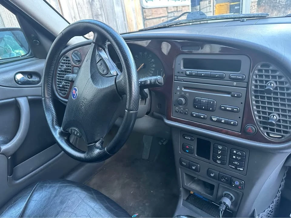 2002 Saab 9-3 1st Gen - Image 10 of 11