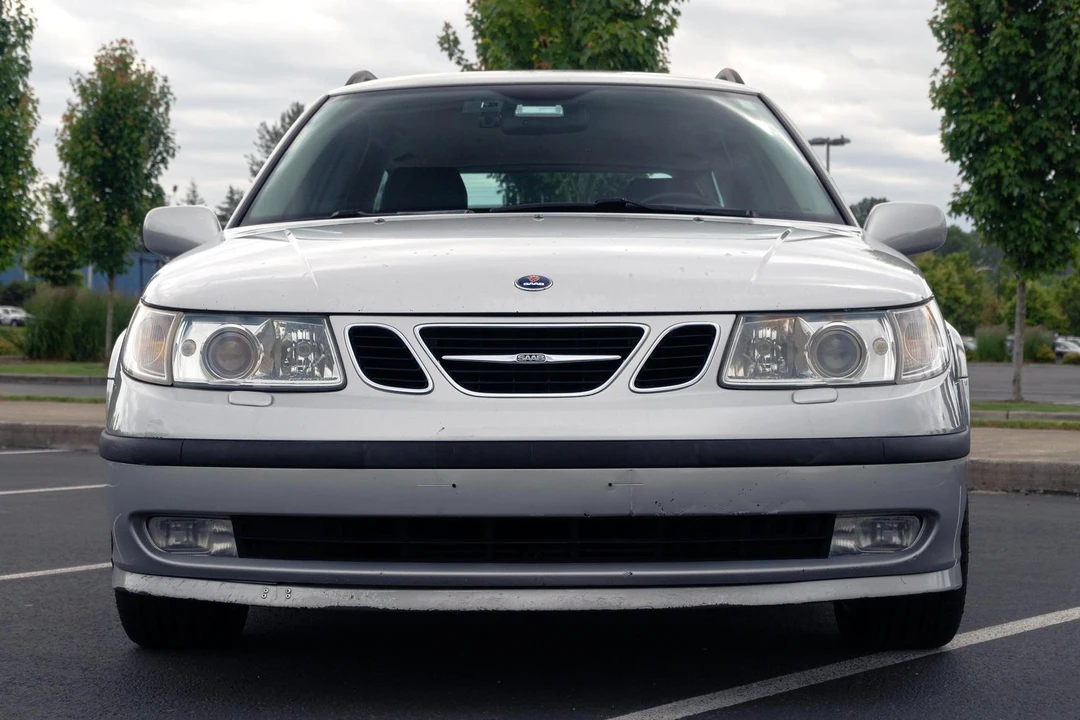 2002 Saab 9-5 1st Gen - Image 2 of 31