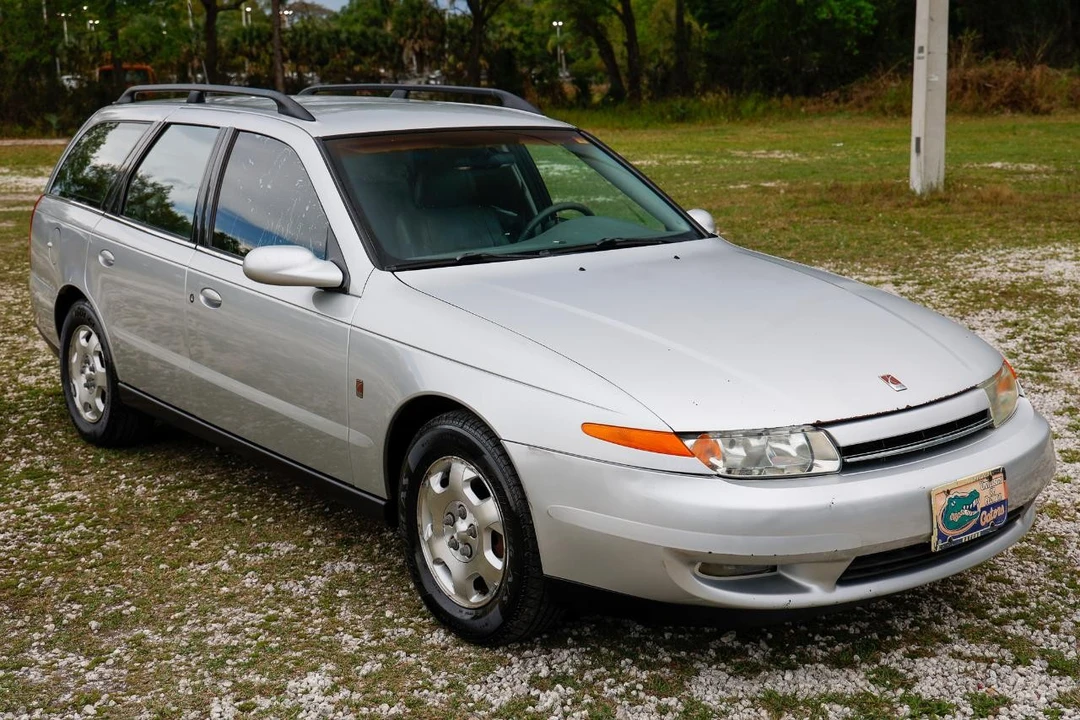 2002 Saturn - Image 15 of 21