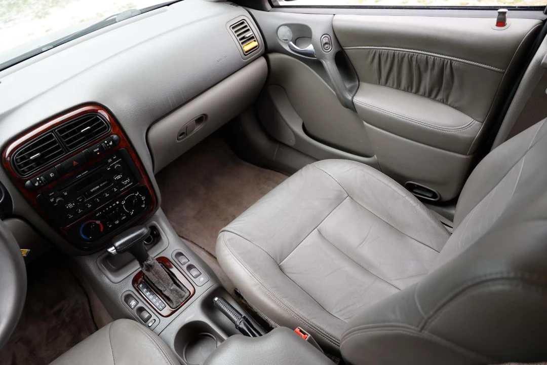 2002 Saturn - Image 21 of 21