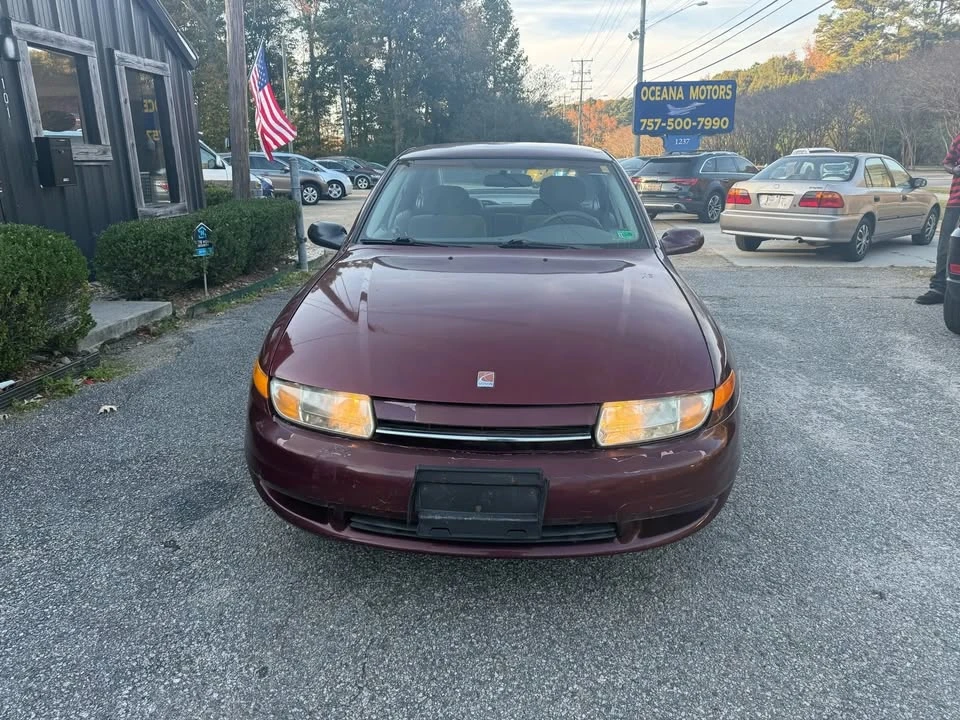 2002 Saturn - Image 2 of 10