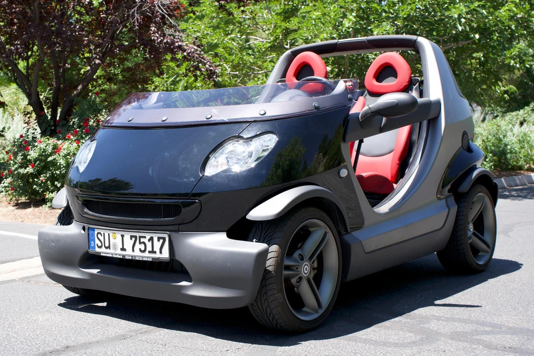 2002 Smart Crossblade - Image 2 of 31