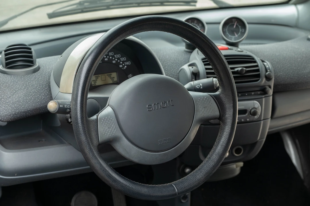 2002 Smart Fortwo 1st Gen - Image 29 of 31