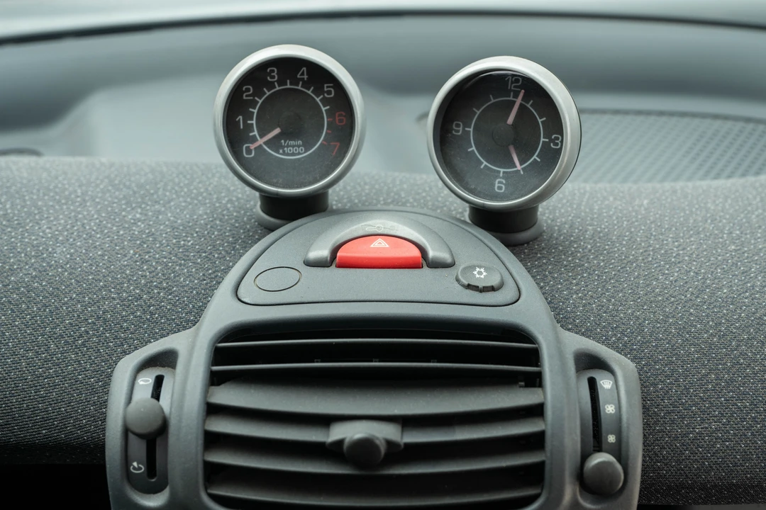 2002 Smart Fortwo 1st Gen - Image 5 of 31