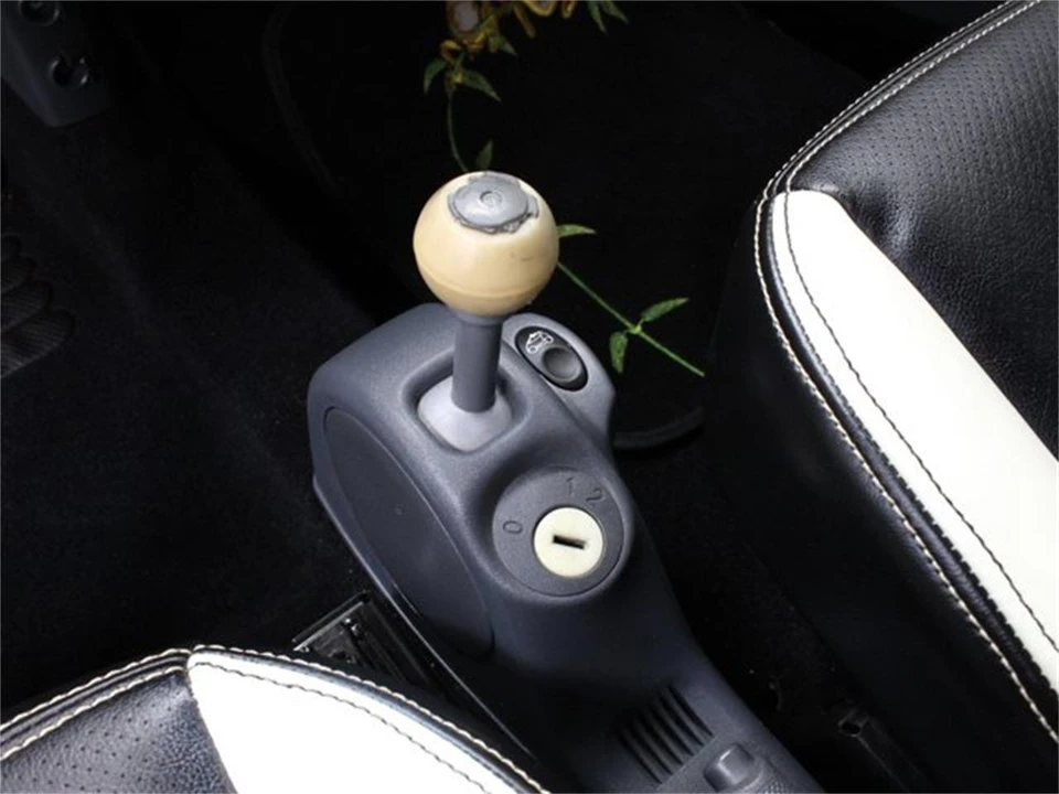 2002 Smart Fortwo 1st Gen - Image 14 of 31