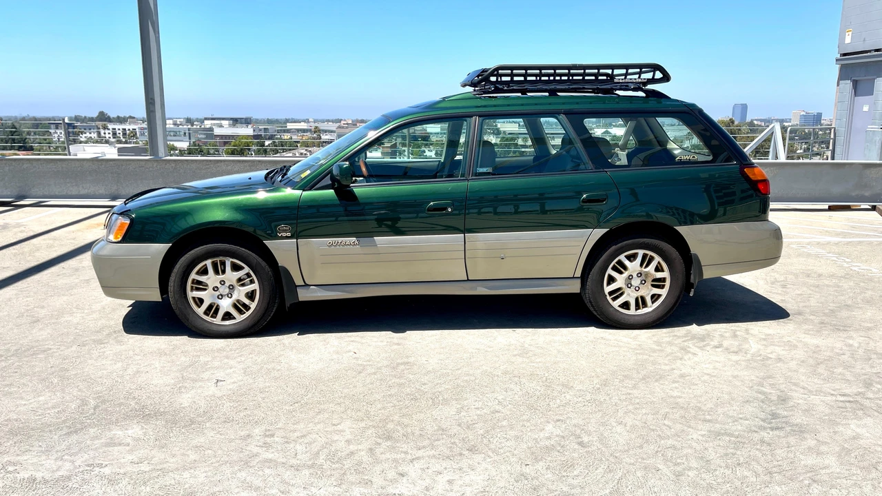 2002 Subaru Outback 2nd Gen - Image 16 of 31