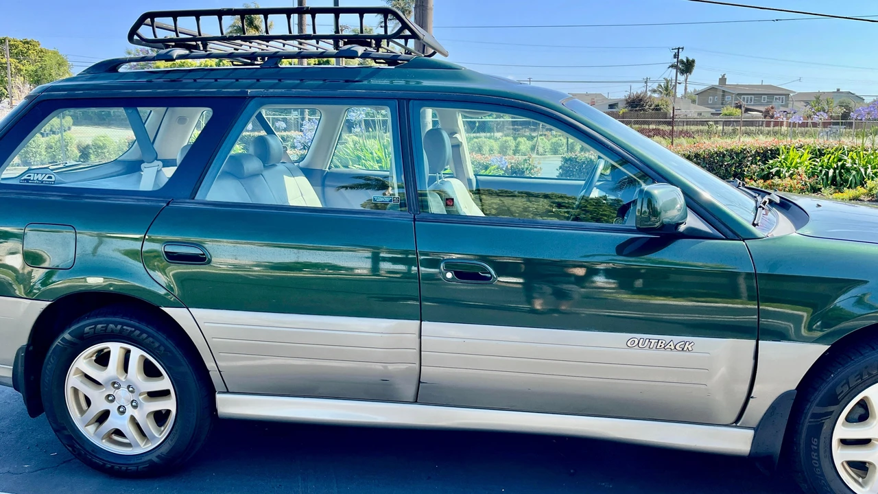 2002 Subaru Outback 2nd Gen - Image 23 of 31