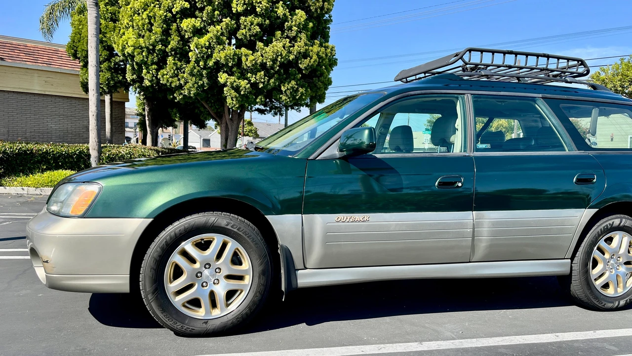 2002 Subaru Outback 2nd Gen - Image 17 of 31